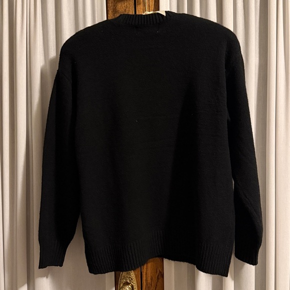 No Boundaries Black Puppy Dog Crewneck Sweater - Picture 7 of 13
